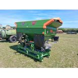 2009 Amazone ZAM 1500 24m/36m fertiliser spreader with S500 hopper extension, border control c/w met