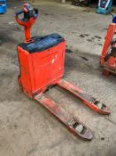 Linde T16 Pallet Truck Spares or Repairs - (Bedfordshire)