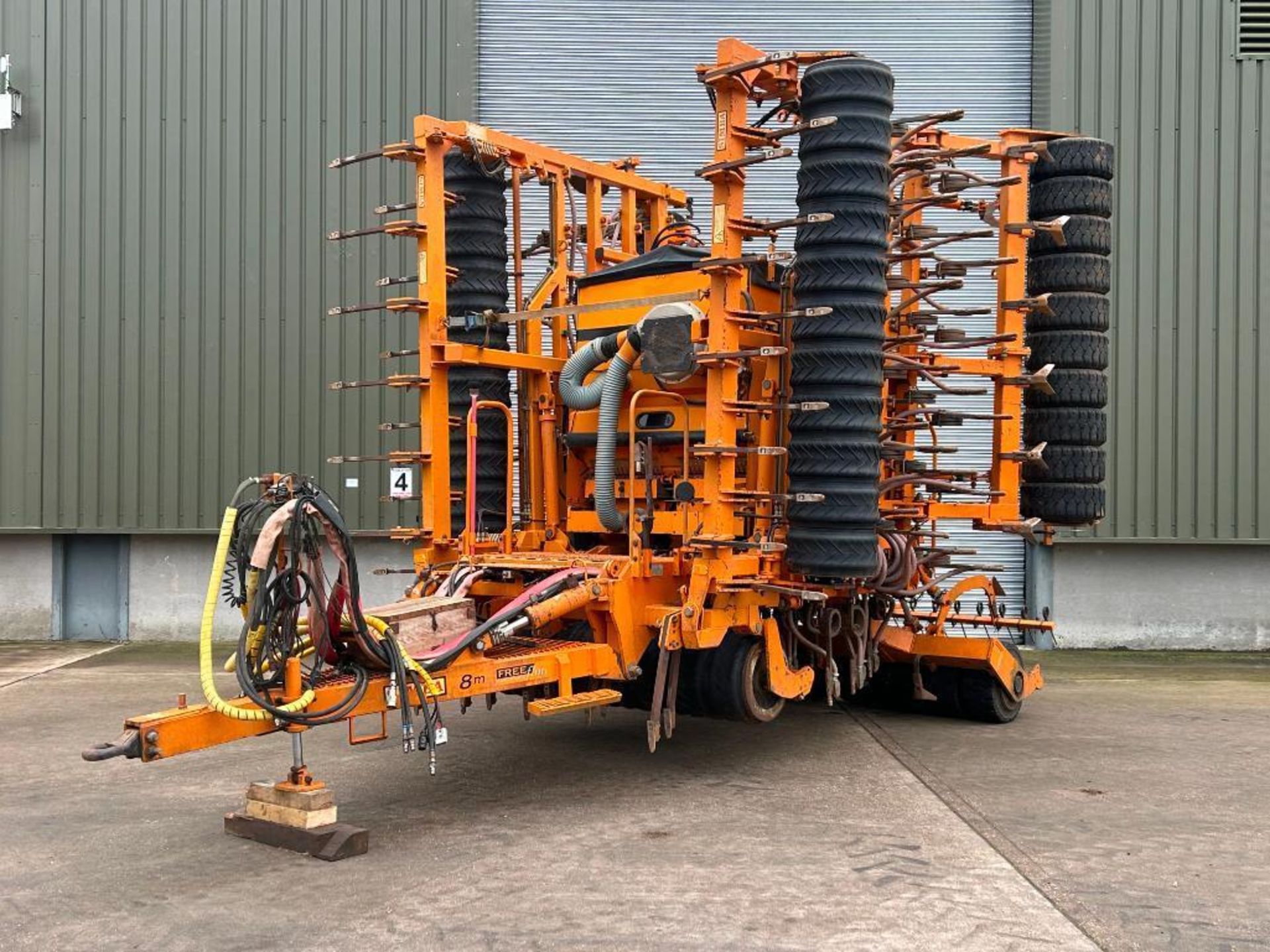 2002 Simba Freeflow 8m drill with hydraulic depth adjustment, Otico ...