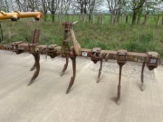 7 leg C tine cultivator, linkage mounted