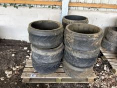 11No Otico rubber tyres