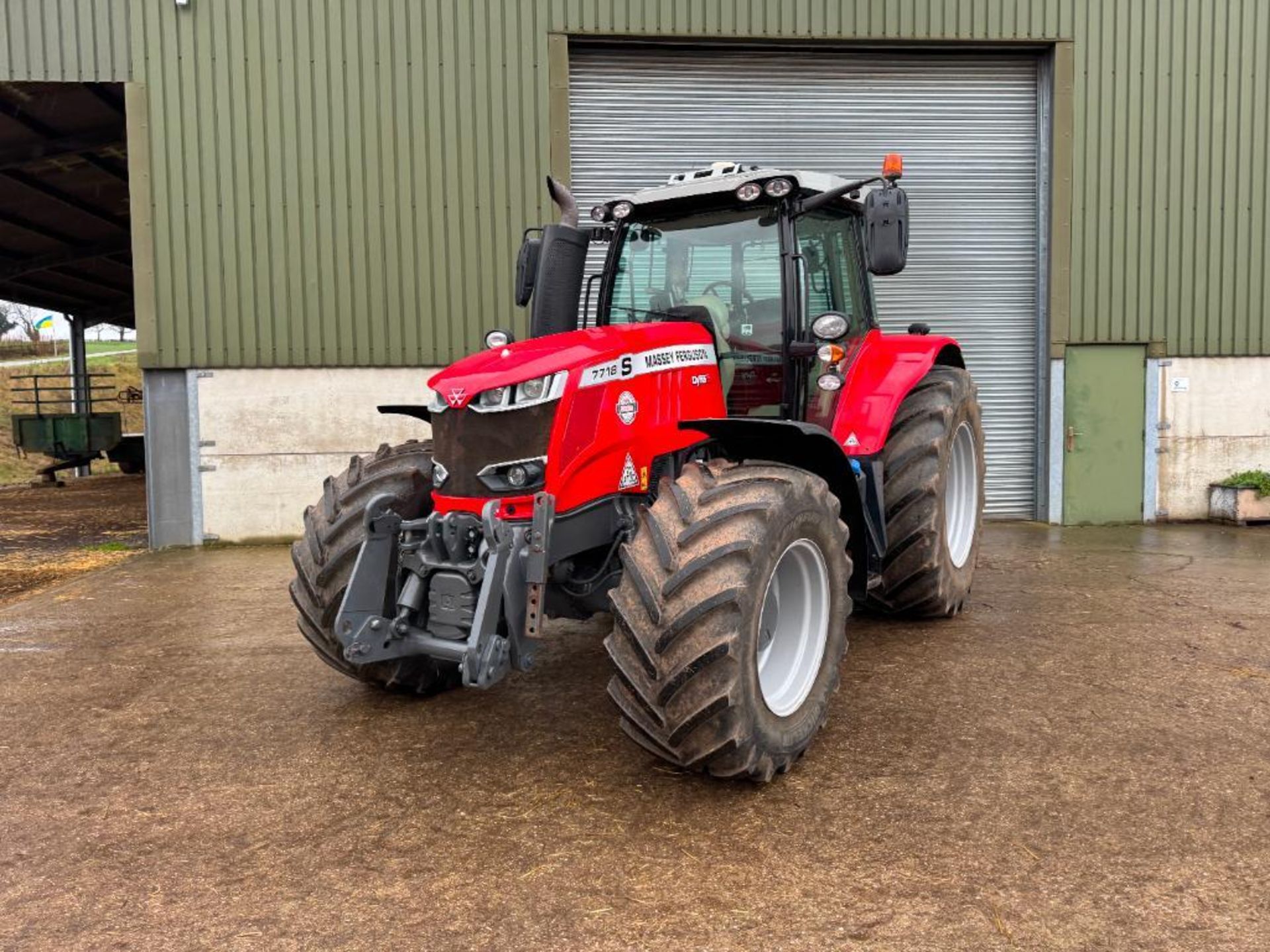 2018 Massey Ferguson 7718 Dyna-6 4wd tractor with front linkage, front and cab suspension, 4No elect