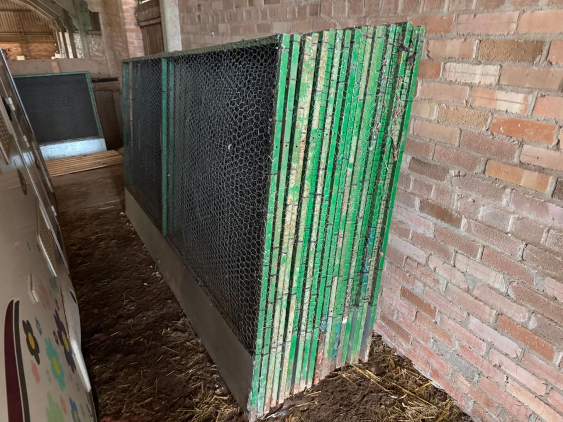 Quantity metal pen sections - Image 3 of 5