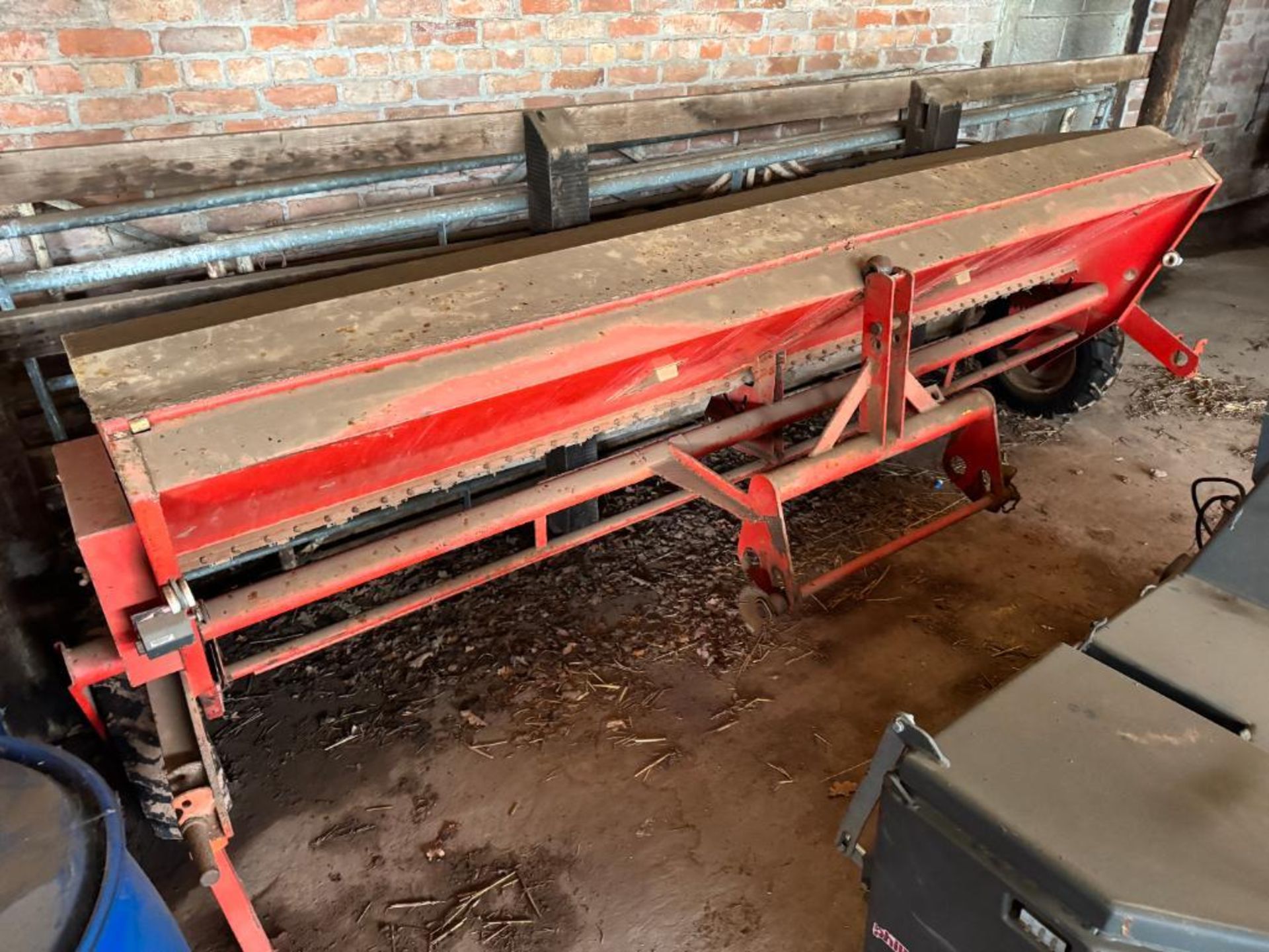 Tume Benedict 3m grass seed drill. Serial No: H07080