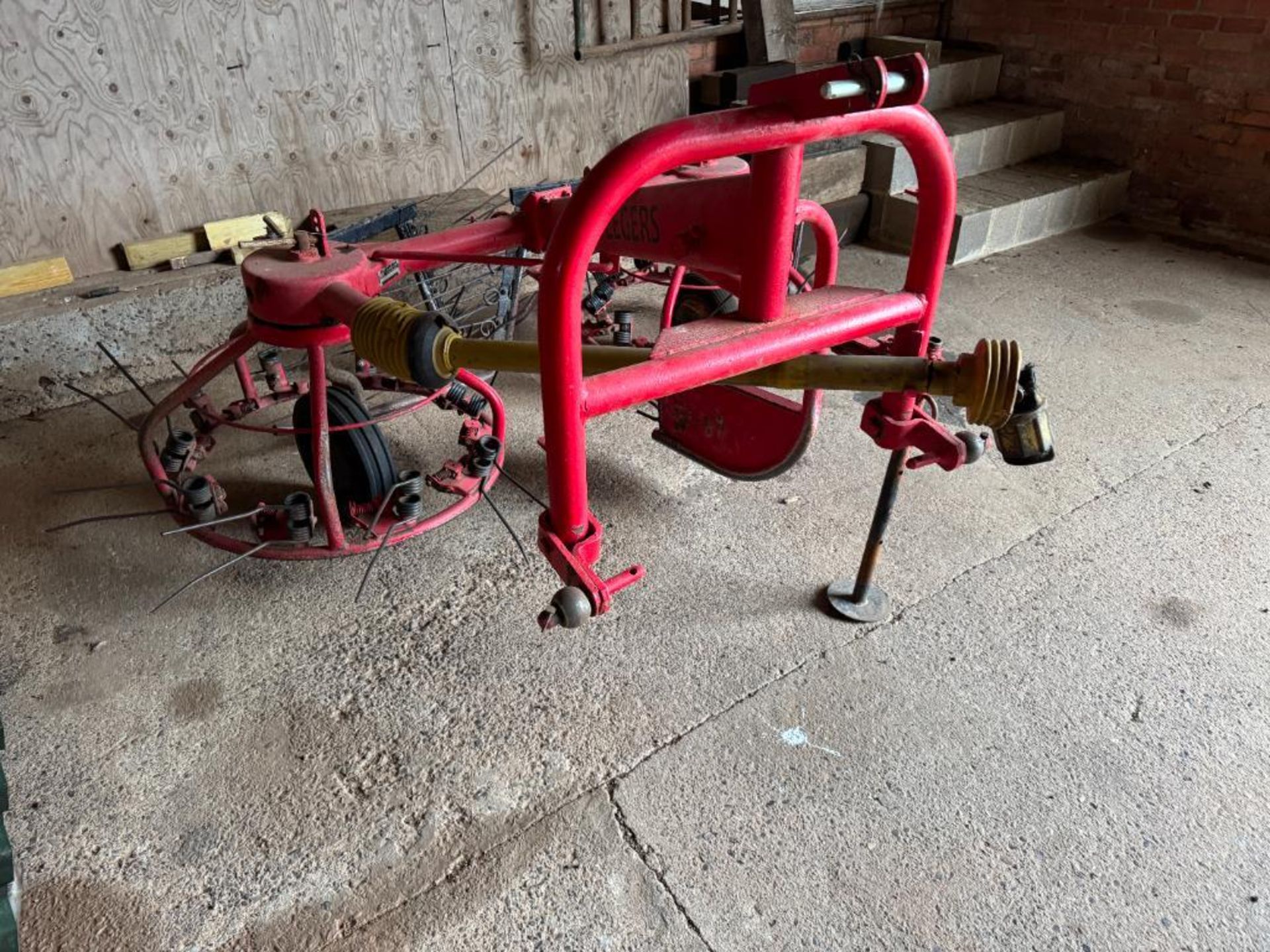 PZ Zweegers twin rotor haybob. Serial No: TH0182490 - Image 2 of 5