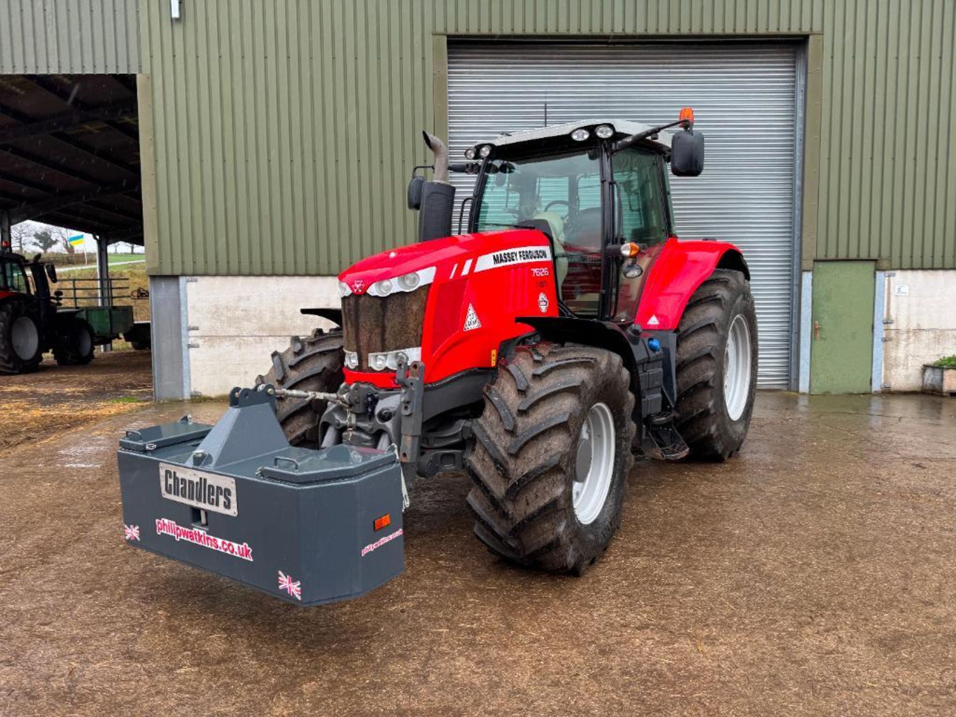 2014 Massey Ferguson 7626 Dyna-6 4wd tractor with front linkage, front and cab suspension, 4No elect