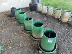 5No plastic game feeders