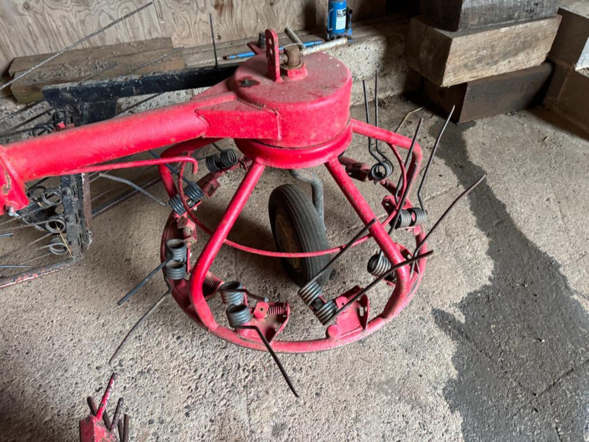 PZ Zweegers twin rotor haybob. Serial No: TH0182490 - Image 4 of 5
