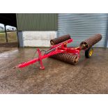 2000 Vaderstad Rollex 620 horizontal folding cambridge rolls with 18" breaker rings on Vredestein 10