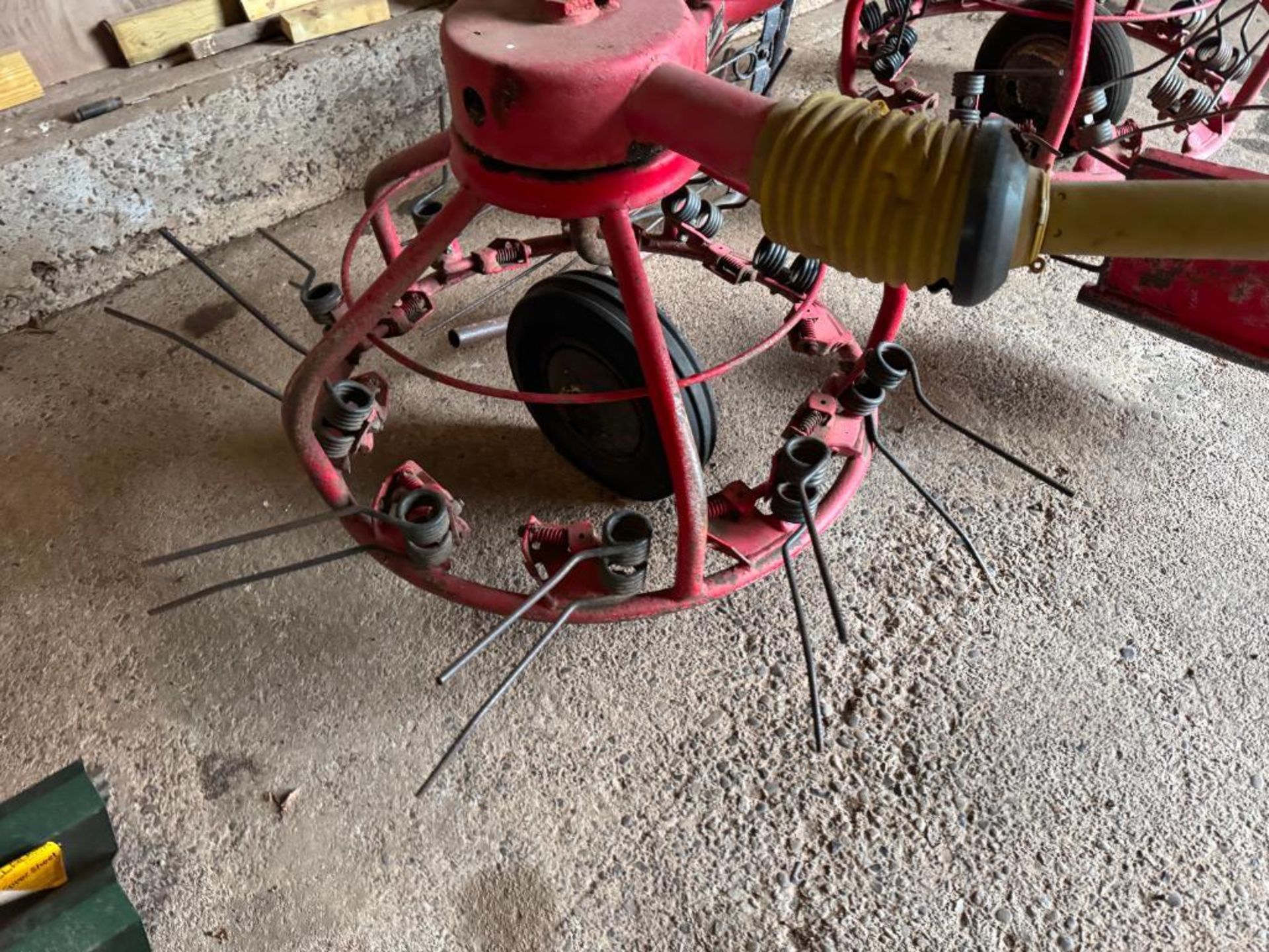 PZ Zweegers twin rotor haybob. Serial No: TH0182490 - Image 3 of 5