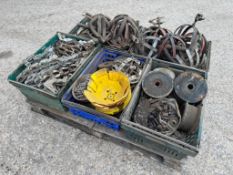 Quantity harvesting rig spares and new plastic cups