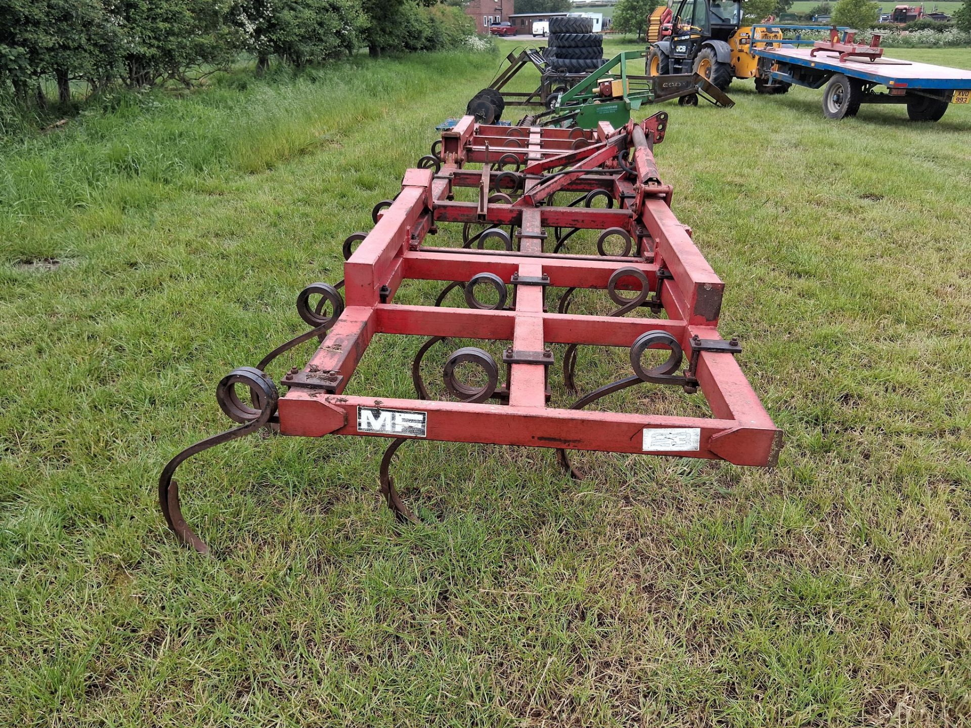 Massey Ferguson 23 springtine cultivator, hydraulic folding - Image 5 of 10