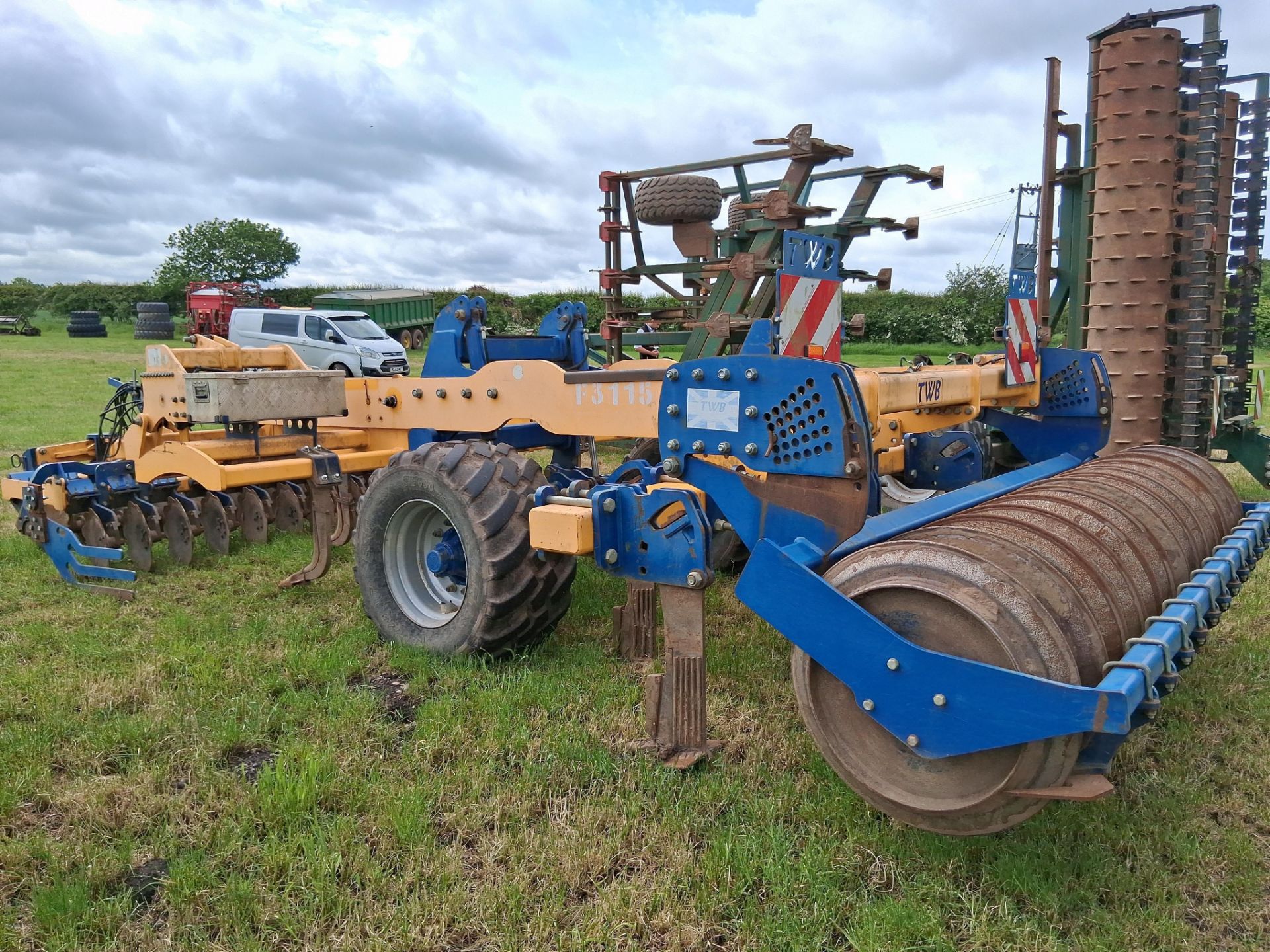 TWB Terminator 3m trailed cultivator - Image 17 of 20