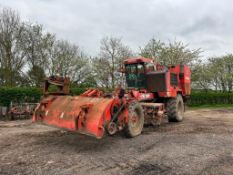 2000 Matrot M41H Electronic self propelled beet harvester on Michelin 12.4R36 front and Kleber 650/7