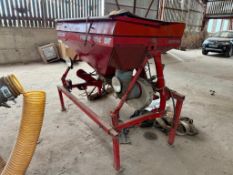 Accord Pnuematic DF front mounted drill tank