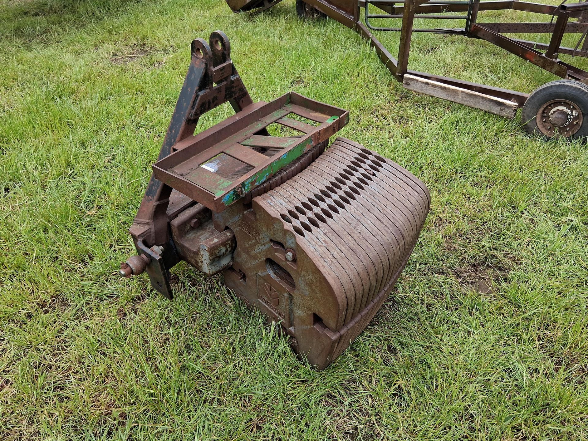 New Holland 1t set front weights with linkage - Image 2 of 3