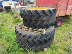 Set Alliance 12.4R32 front and 13.6R48 rear row crop wheels and tyres with John Deere centres, 10 st