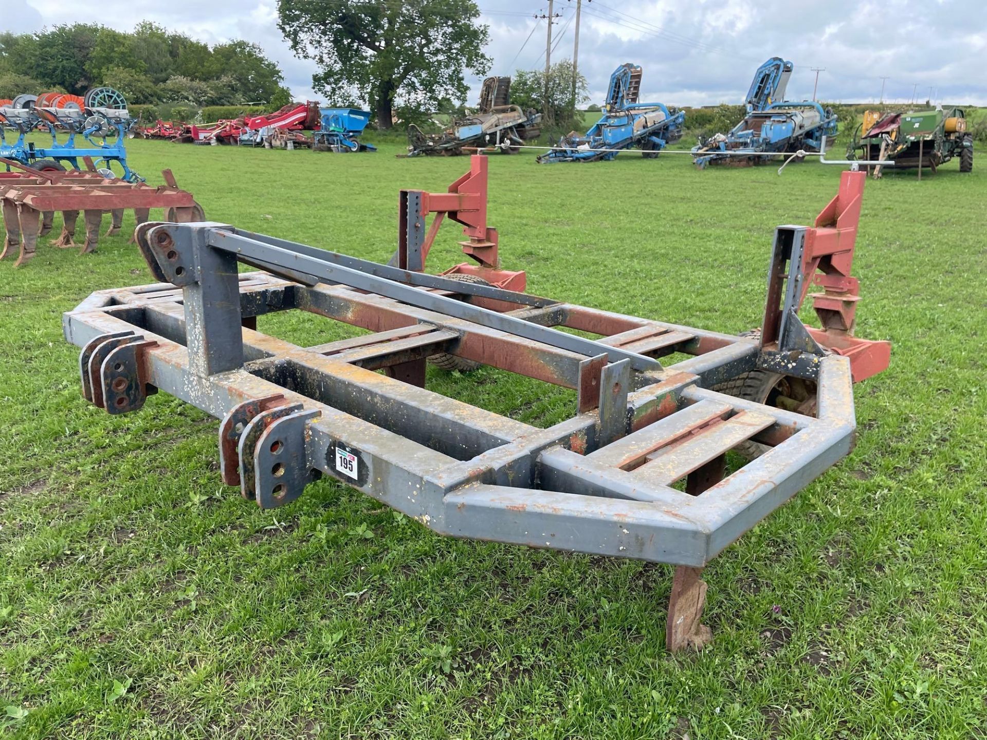 3m straw ripper, front linkage mounted with rear wheels - Image 11 of 12