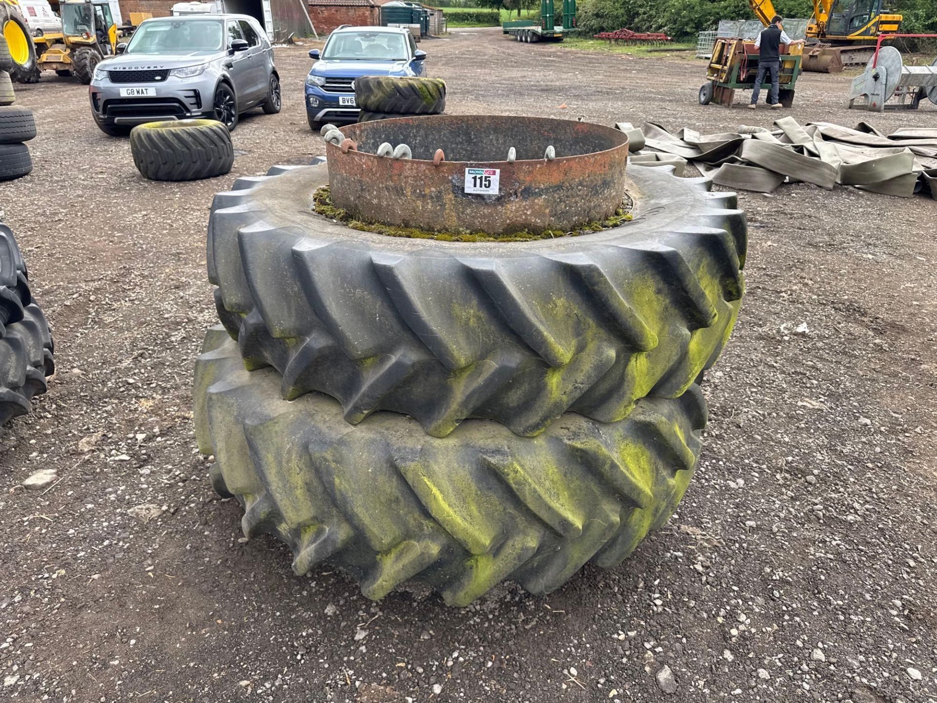 Pair Goodyear 18.4R38 dual wheels and tyres with clamps - Image 2 of 4