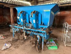 2007 Standen Pearson BB2 twin row potato planter. Serial No: 565