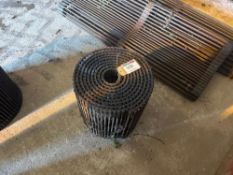 Reekie cross conveyor web