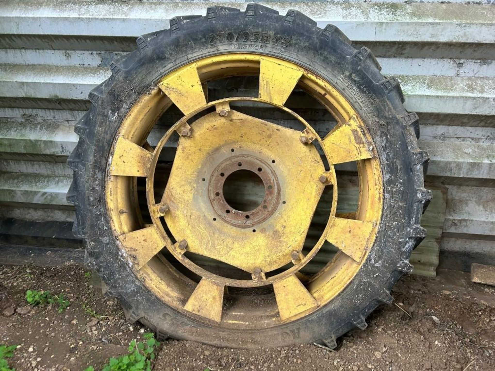 Set Of Row Crop Wheels - (Lincolnshire) - Image 3 of 5