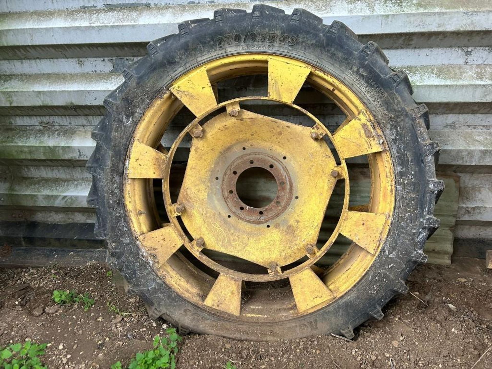 Set Of Row Crop Wheels - (Lincolnshire) - Image 2 of 5
