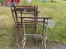 Quantity trestle stands