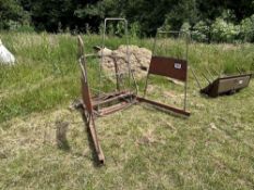 Vintage bale squeeze