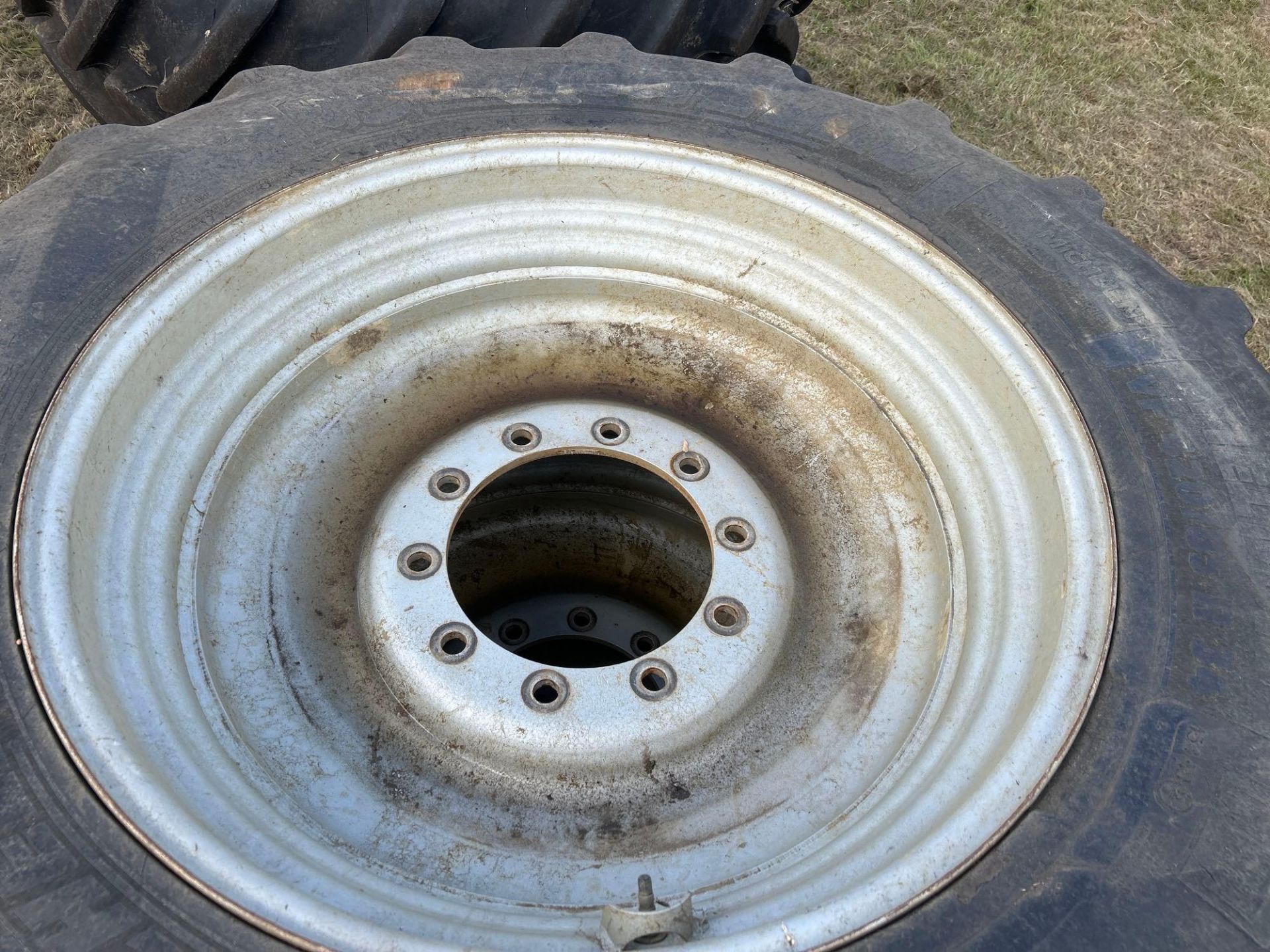 Set Michelin 420/65R34 wheels and tyres to suit Sands sprayer - Image 3 of 4