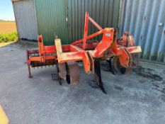 Spaldings 90/120 3 leg flat lift with rear tooth packer and depth wheels