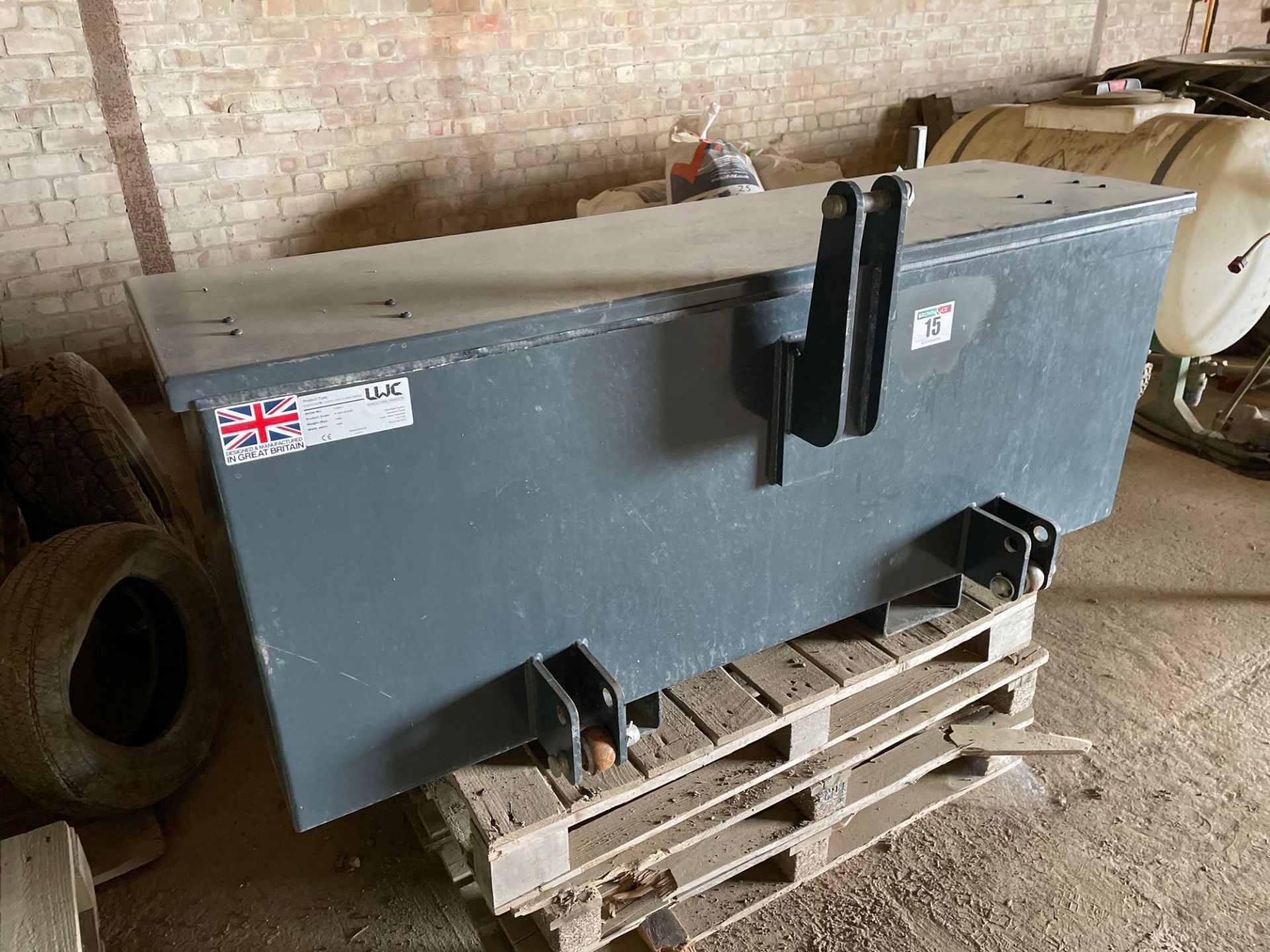 2024 LWC 1t Weight block and tool carrier. Serial No: 11603-1