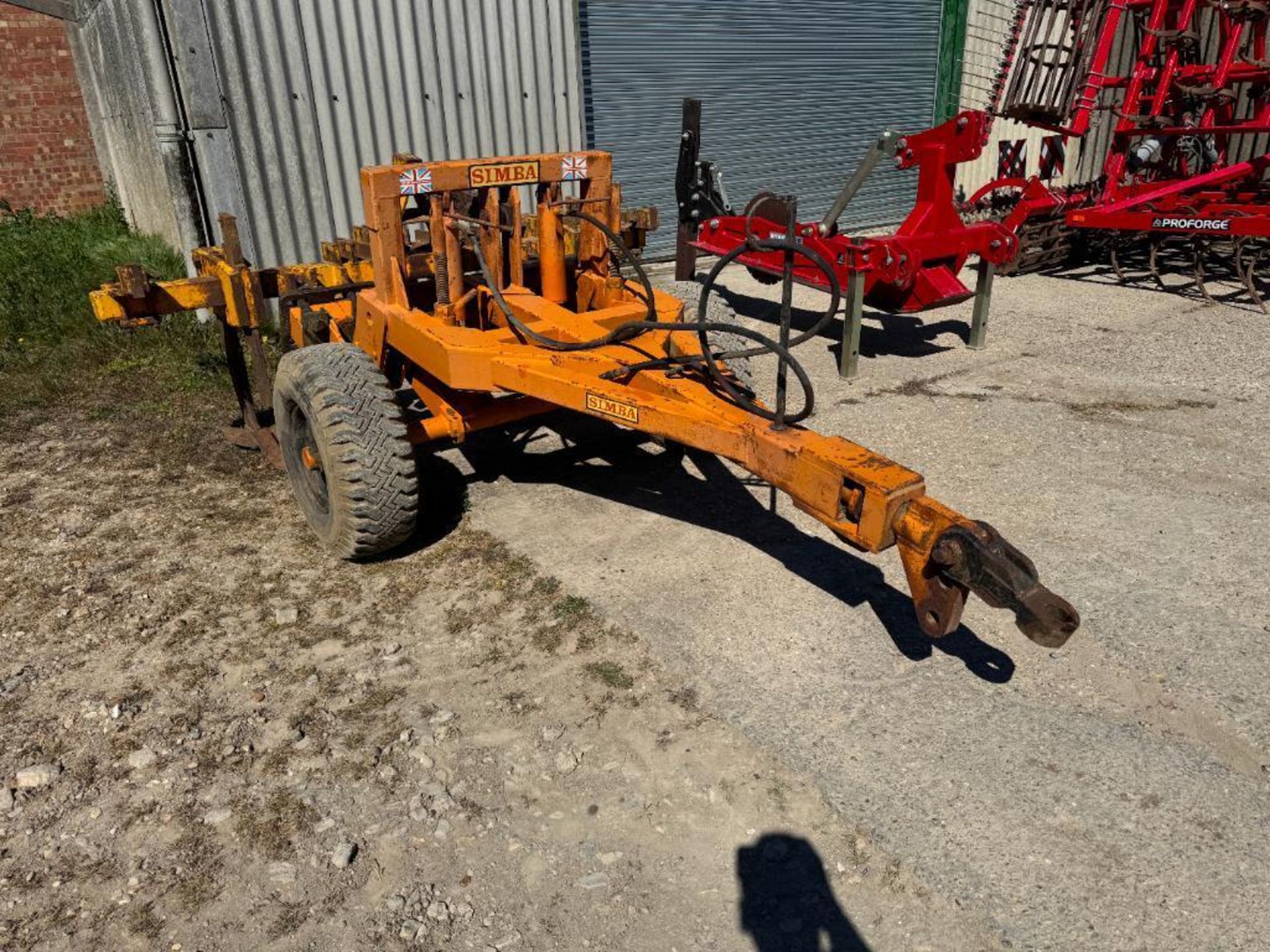 Simba trailed toolbar with twin leg subsoiler, hydraulic operated. - Image 4 of 7