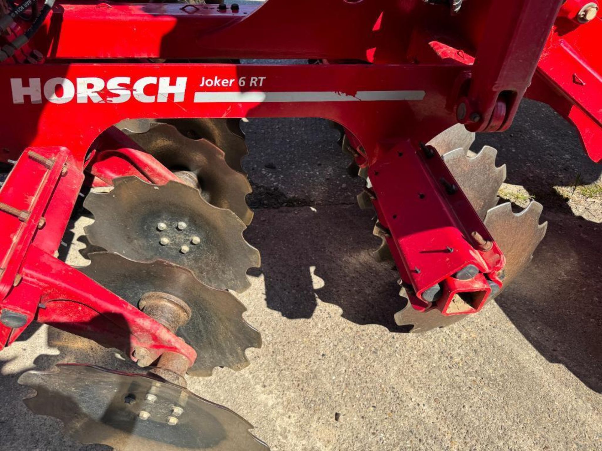 2015 Horsch Joker 6RT 6m hydraulic folding discs, twin row of discs to twin packer with front levell - Image 9 of 13