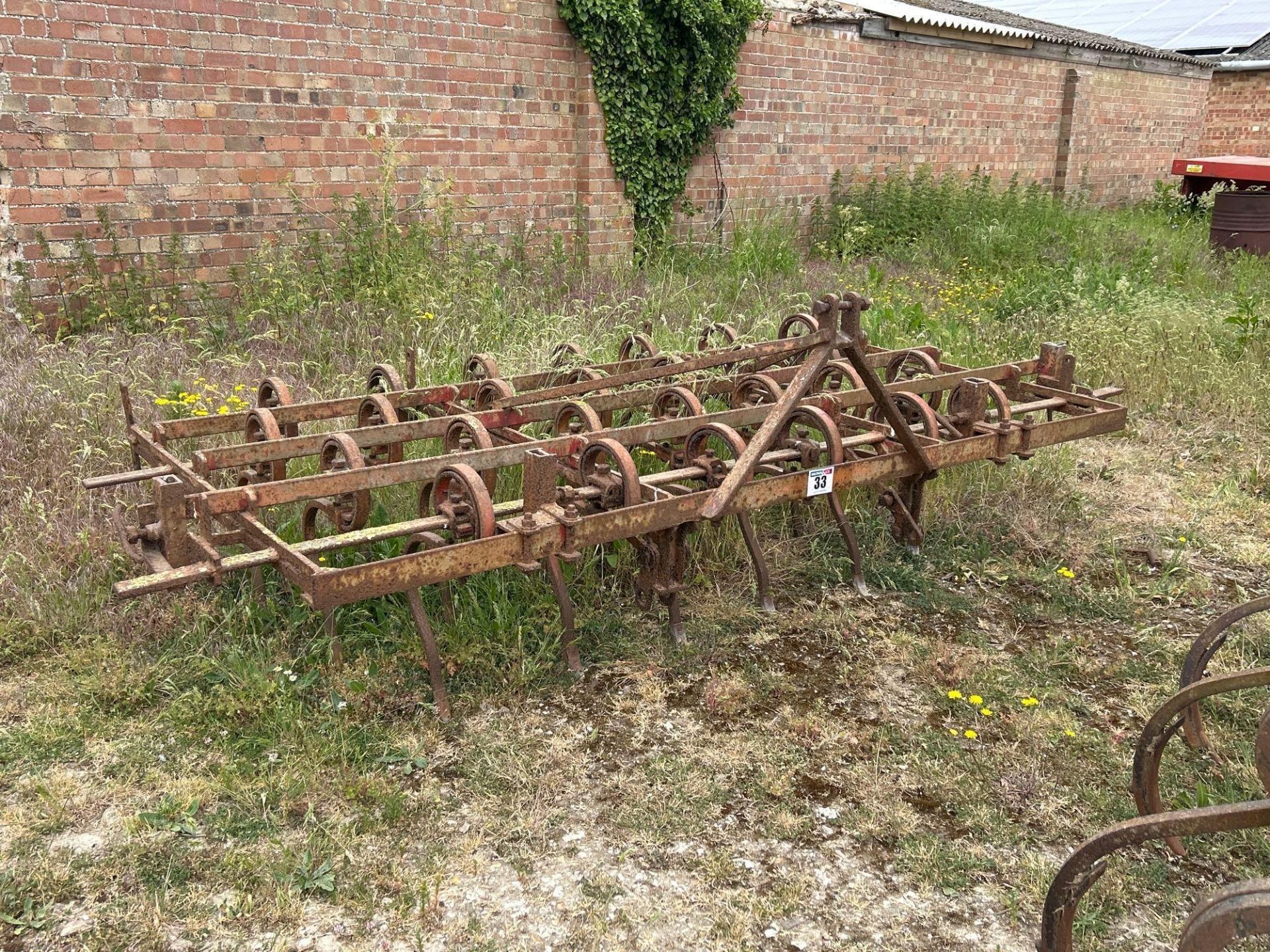 Marskstig 8ft spring tine cultivator, linkage mounted - Image 5 of 5