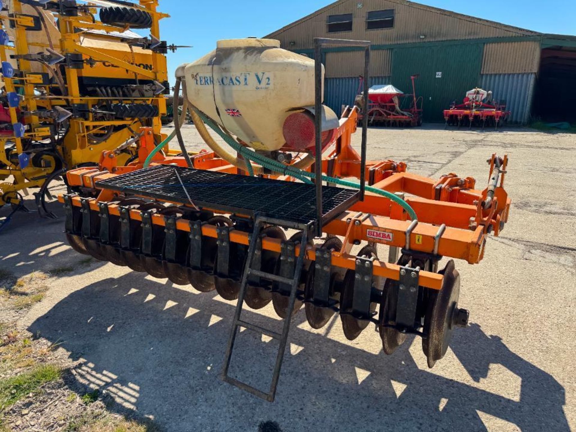 2010 Simba Flatliner 500 5 leg 3.5m subsoiler with Tilso sabre mono legs and rear DD packer with Tec - Image 7 of 15