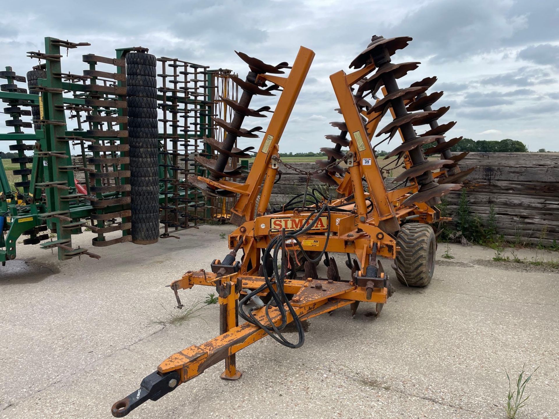 1992 Simba Series 2b 5m hydraulic folding discs with rear drawbar. Model No: ODH/2B/43/FD. Serial No - Image 11 of 11