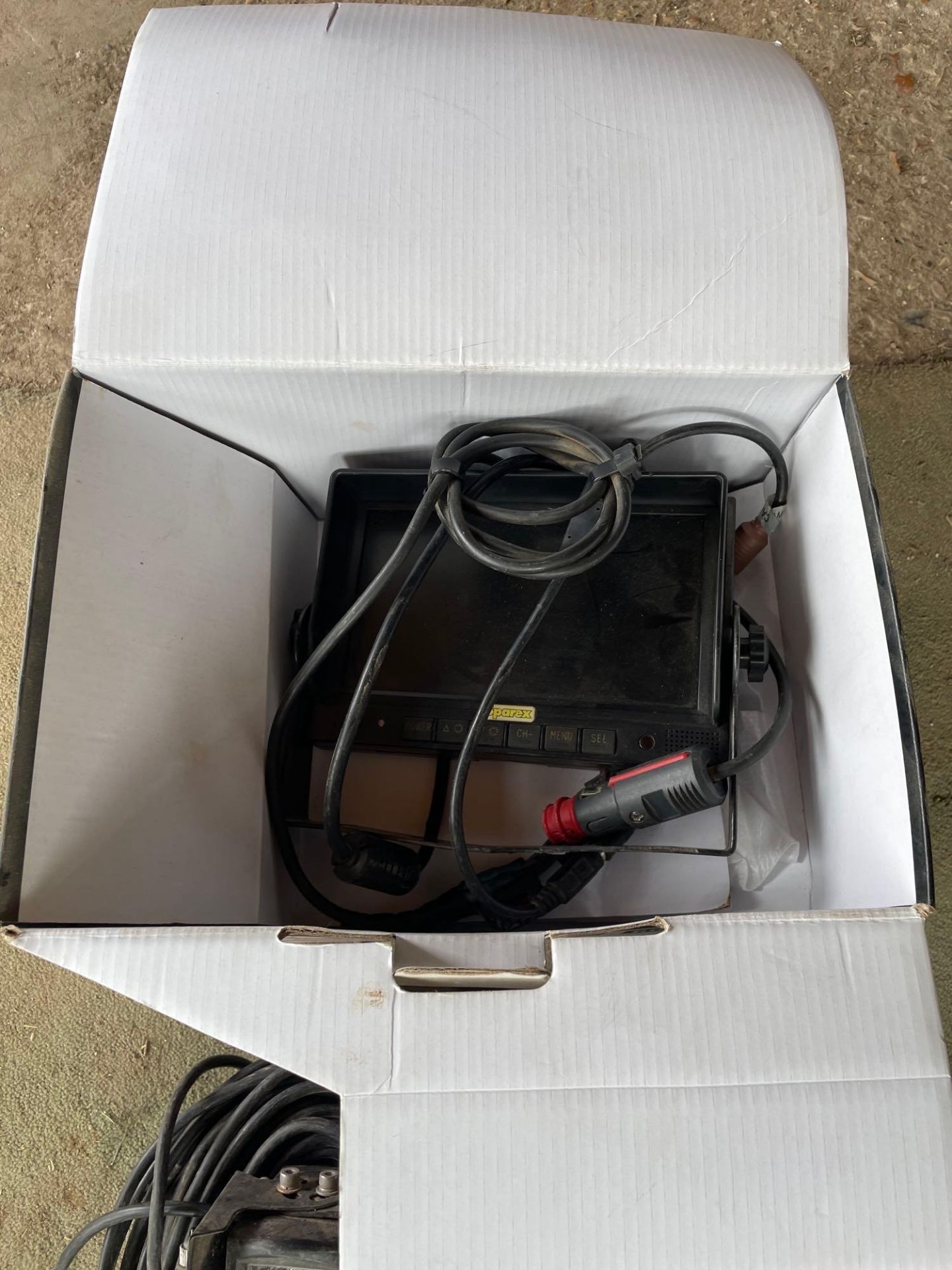 Sparex single camera screen and 4No cameras - Image 2 of 2
