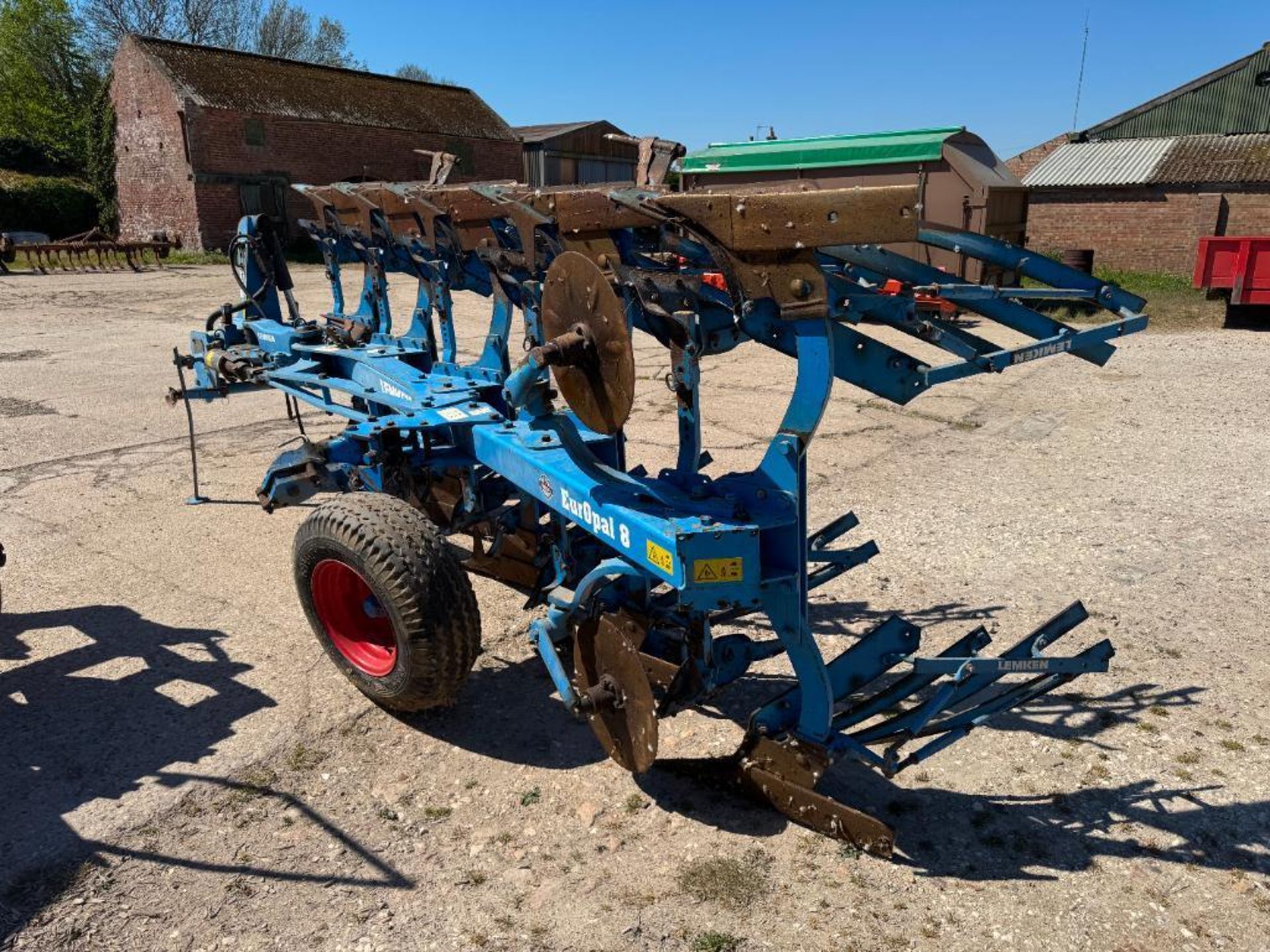 2006 Lemken Europal 8, 5 furrow reversible plough with slatted mouldboards, skimmers and subsoiler p - Image 7 of 10