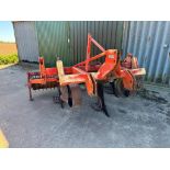 Spaldings 90/120 3 leg flat lift with rear tooth packer and depth wheels