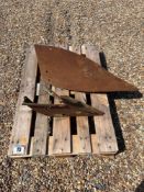 Dowdeswell DP Mouldboard and Dowdeswell plough Frog