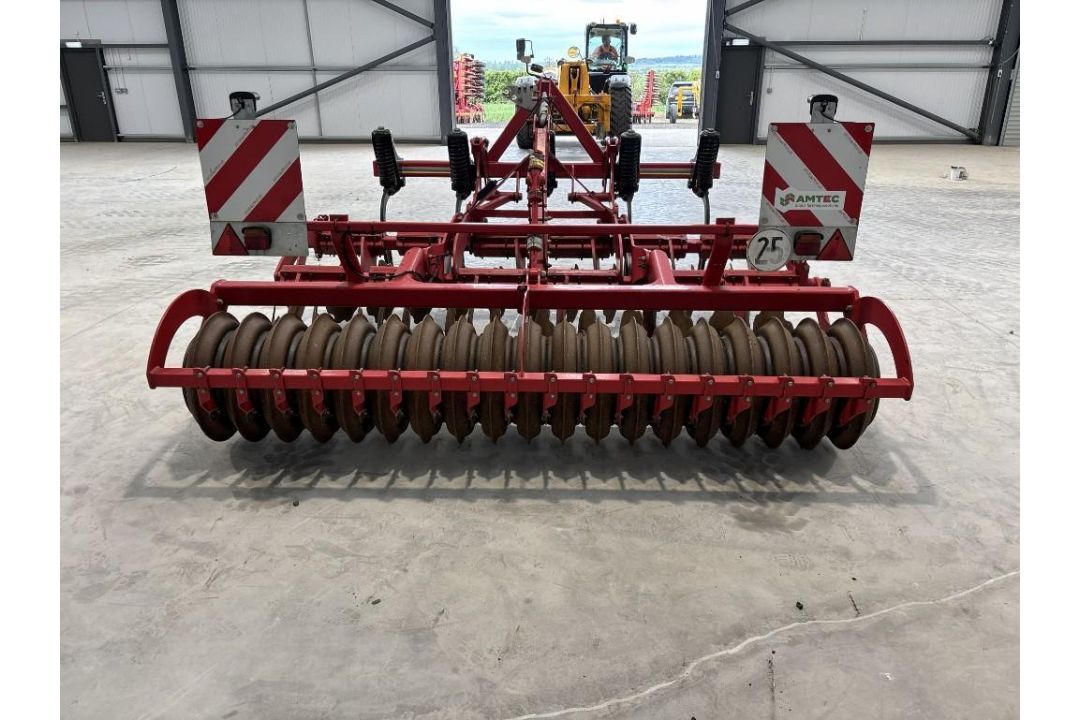 2013 Horsch Joker 3CT 3m disc harrow with Steel Disc packer and front leading Mono 3TG tine tool bar - Image 4 of 5