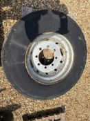 Bulldog 385/65 R22.5 tyre on a 8 stud rim
