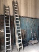 Tripple extending ladder