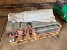 Qty plastic trays