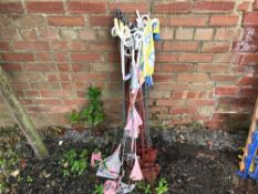 Metal electric fence stakes