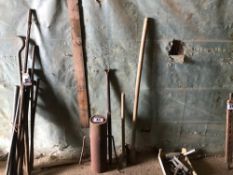 Post knocker gablic hammer and post rammer