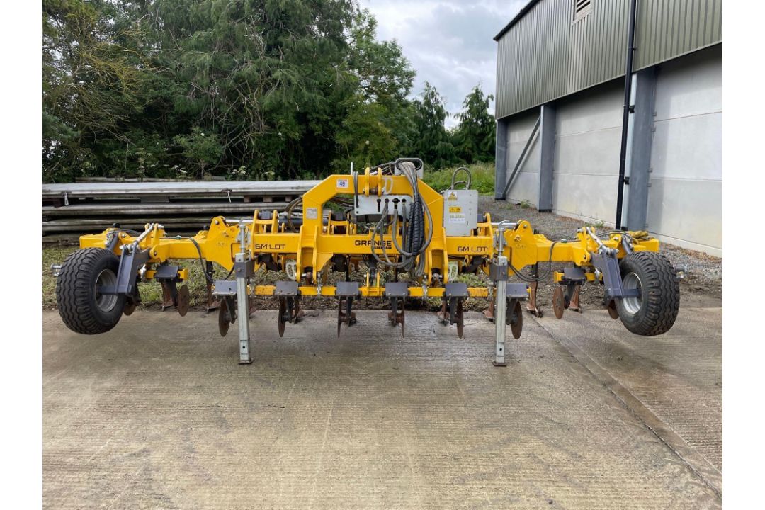 2019 Grange LDT 600 6m toolbar with discs LD legs, hydraulic folding - Image 28 of 28