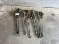 Quantity dual wheel clamps