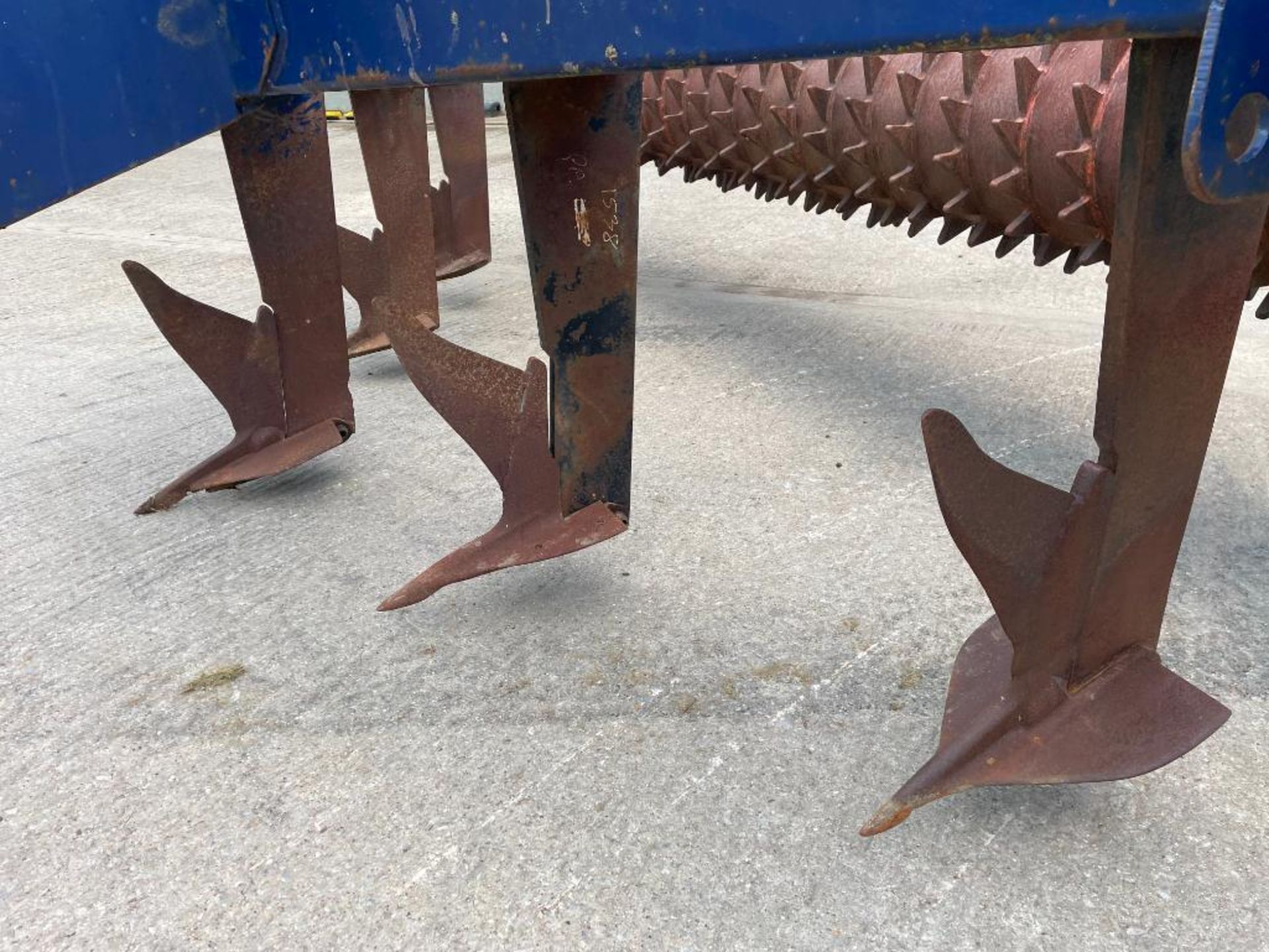 Tim Howard 5 leg 3.5m subsoiler with rear tooth packer - Image 11 of 34